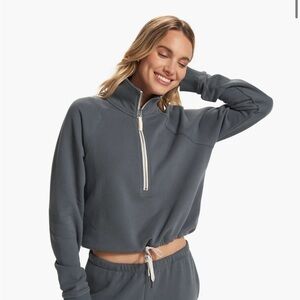 Vuori Sedona half zip sweatshirt, size S
